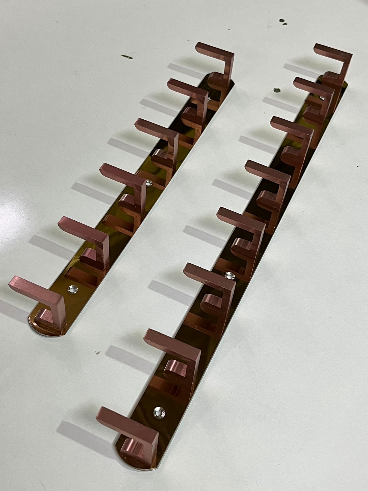 Khuti L-Type Rose Gold